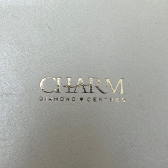 Bulova - brand new, never worn. - Picture 5 of 5